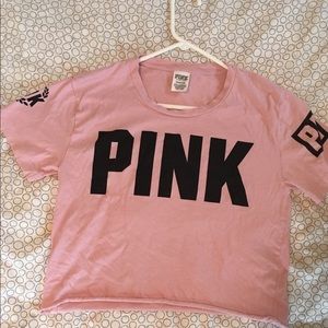 Victoria’s Secret pink cropped tee